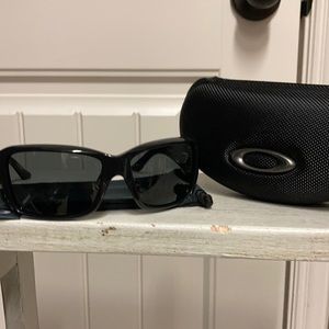 O’Neil Laguna polarized black sunglasses